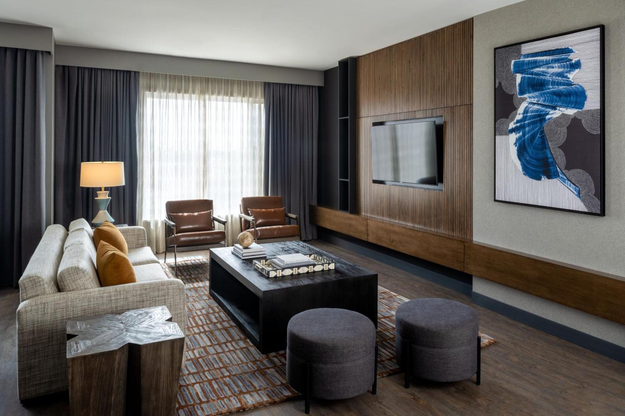 Hotel Delta By Marriott Convention Center Wichita Falls