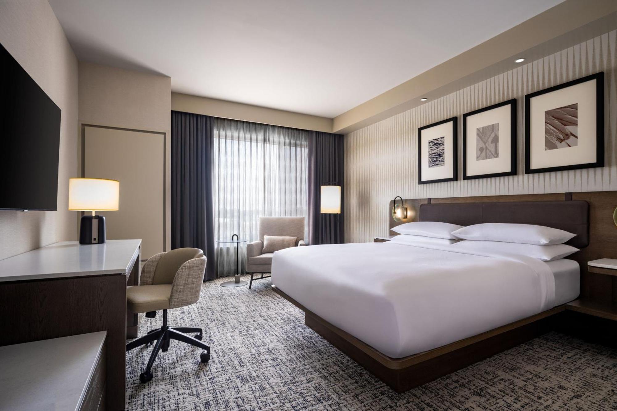 Delta By Marriott Convention Center Hotel